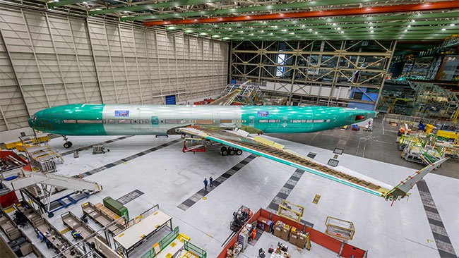 Boeing hé lộ máy bay phản lực hai động cơ lớn nhất thế giới