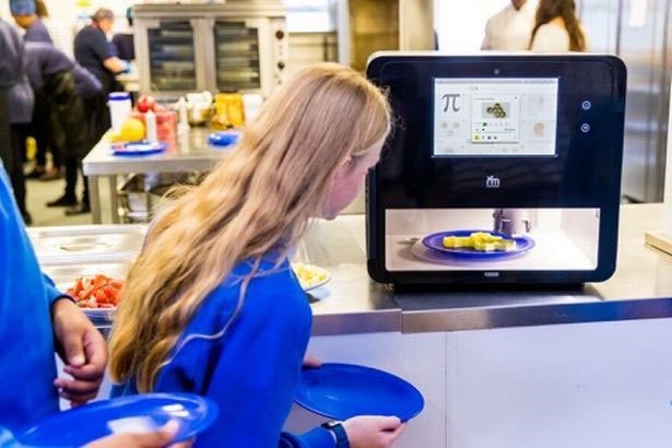 Các nhà khoa học đã tạo ra các bữa ăn trường học in 3D