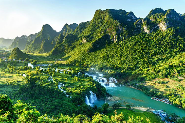 Cảnh sắc Việt Nam đẹp kỳ vĩ nhìn từ trên cao