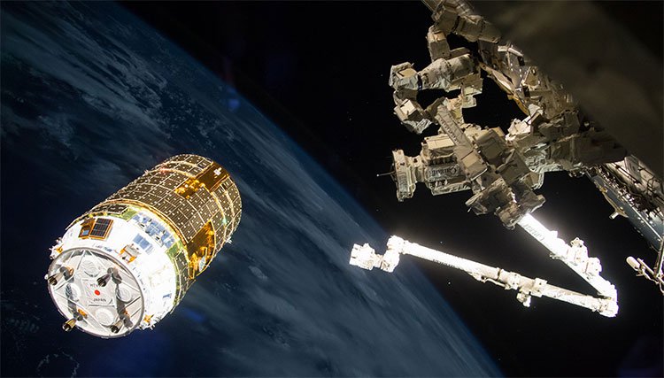 Nga phát hiện lỗ thủng trên ISS là cố ý