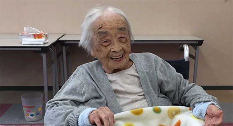 Người già nhất thế giới qua đời ở tuổi 117