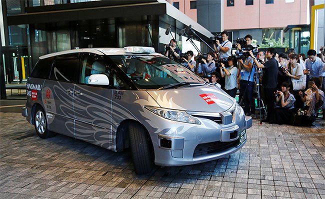 Nhật Bản thử nghiệm taxi tự lái đầu tiên trên thế giới