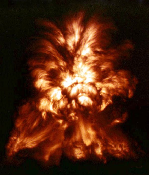 Tháo ngòi bom nguyên tử - công việc lạnh tóc gáy nhất thế giới