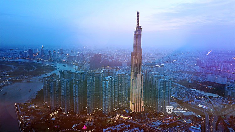 Toàn cảnh Landmark 81 - toà nhà cao nhất Việt Nam ngay trước ngày đi vào hoạt động