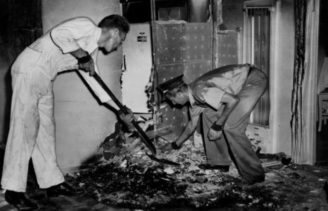 Vụ án bí ẩn: Người phụ nữ cháy rụi thành tro bụi bên trong căn hộ gần như nguyên vẹn