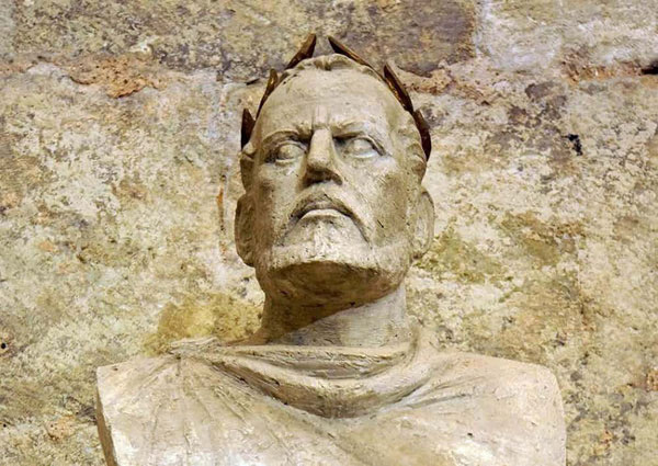 10 hoàng đế tàn độc nhất lịch sử nhân loại