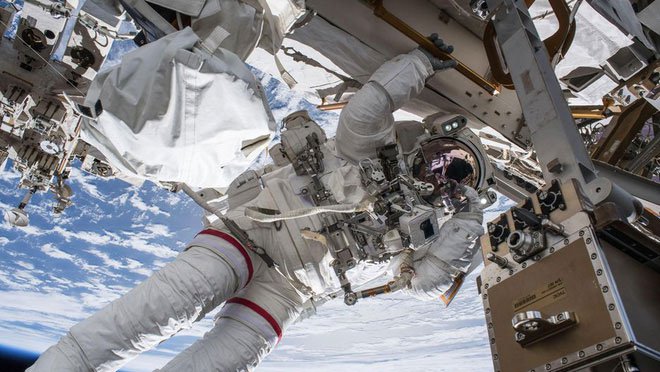 11 bức ảnh choáng ngợp của các phi hành gia NASA