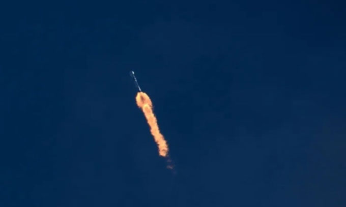 20 vệ tinh rơi xuống Trái đất sau sự cố tên lửa SpaceX