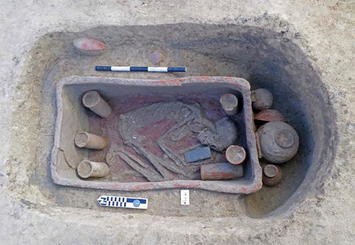 83 mộ cổ Ai Cập trong quan tài đất sét hiếm gặp