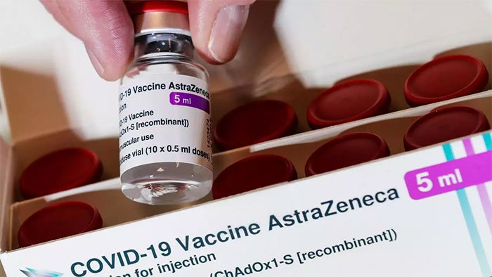 9 nhóm người cần trì hoãn tiêm vaccine Covid-19
