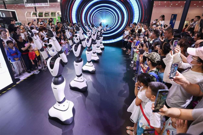 AI trở thành nghề được trả lương cao nhất Trung Quốc