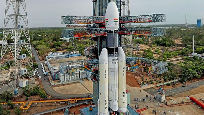 Ấn Độ phóng tàu vũ trụ thăm dò Mặt Trăng 2