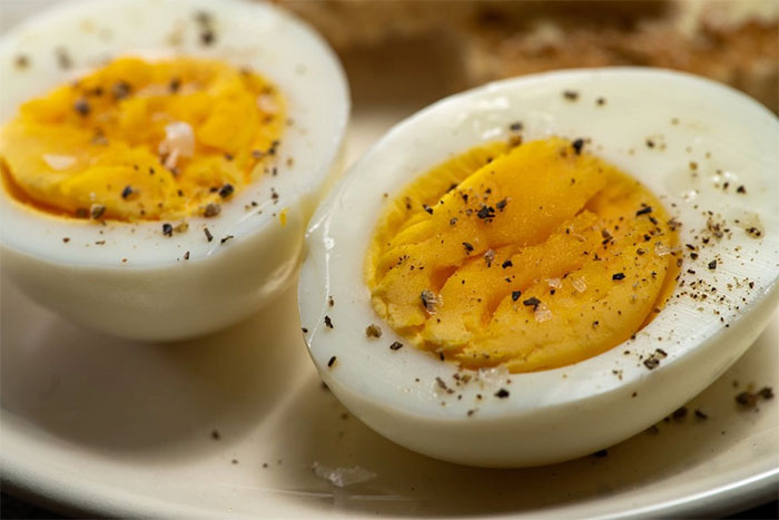 Ăn một quả trứng luộc vào buổi sáng, sau một thời gian cơ thể sẽ thay đổi thế nào?