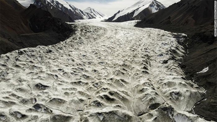 Báo động tình trạng sông băng tan chảy tại dãy Kỳ Liên Sơn (Trung Quốc)