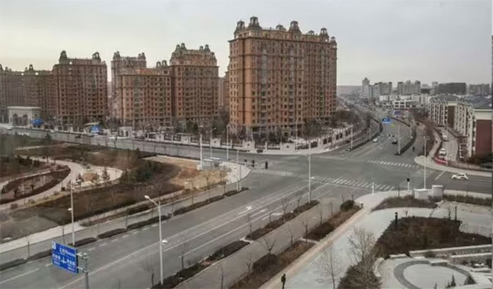 Bên trong các thành phố ma của Trung Quốc với hàng triệu căn hộ bị bỏ hoang