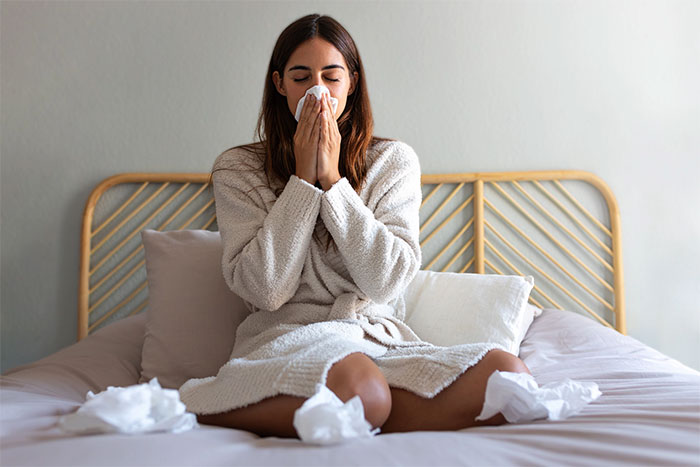 Bệnh đau đầu mùa lạnh: Nguyên nhân, triệu chứng và cách điều trị