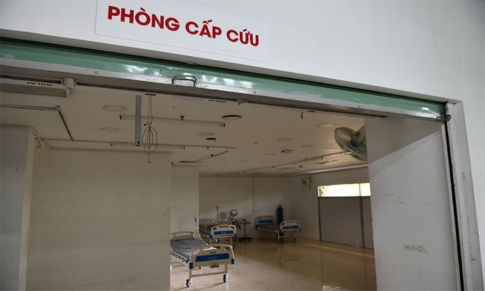 Bệnh viện dã chiến ở Thuận Kiều Plaza trước giờ đón F0