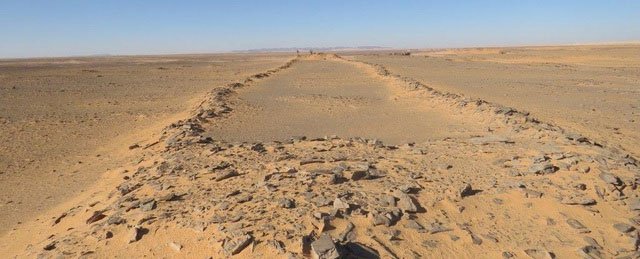 Bí ẩn các di tích bằng đá nghìn năm tuổi ở Ả Rập Saudi