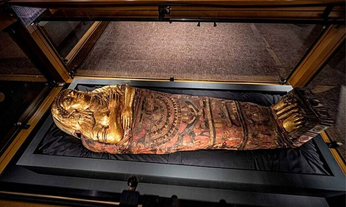 Bí ẩn xác ướp phủ đầy vàng của quý bà Ai Cập