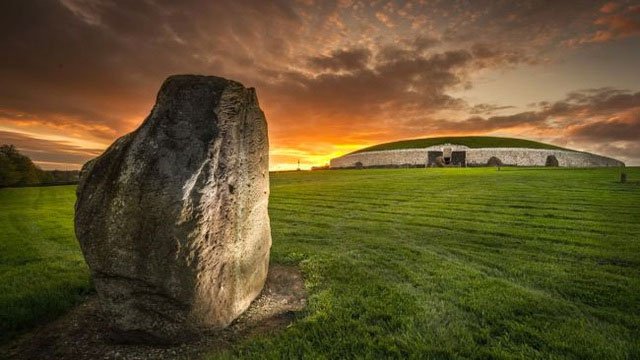 Bí mật bất ngờ của lăng mộ nổi tiếng ở Ireland
