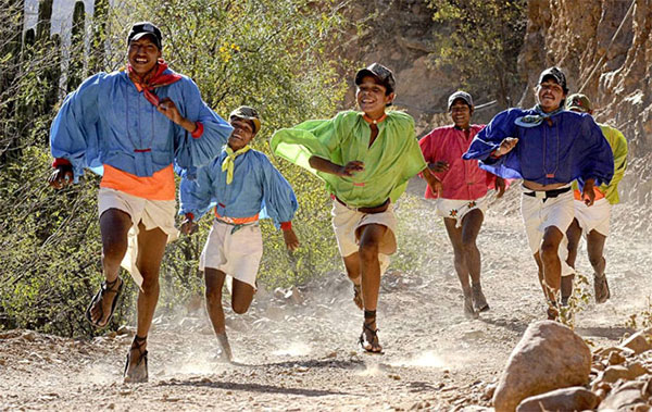 Bộ lạc thọ hơn 100 tuổi chạy khỏe nhất hành tinh