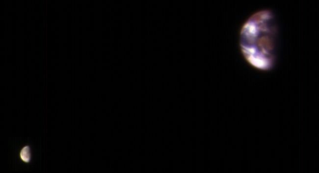 Bức ảnh độc nhất về Trái đất và Mặt trăng chụp từ sao Hỏa
