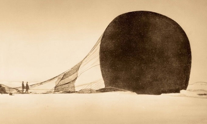 Bức ảnh hé lộ bi kịch thám hiểm Bắc Cực bằng khinh khí cầu