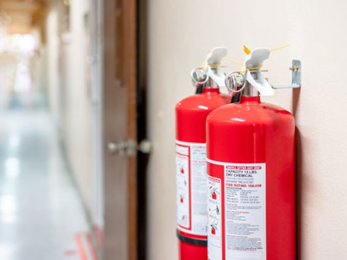 Các thiết bị phòng cháy chữa cháy và thoát hiểm mọi gia đình nên trang bị để đảm bảo an toàn khi có hỏa hoạn