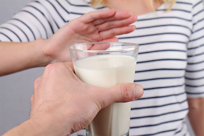 Các triệu chứng của không dung nạp lactose và mẹo xử lý