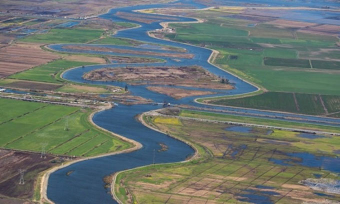 California xây đường hầm tích trữ nước mưa 20 tỷ USD