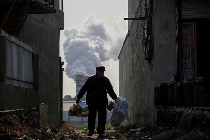 Châu Á với cái bụng đói than và những thành phố ngập ngụa khói bụi ô nhiễm