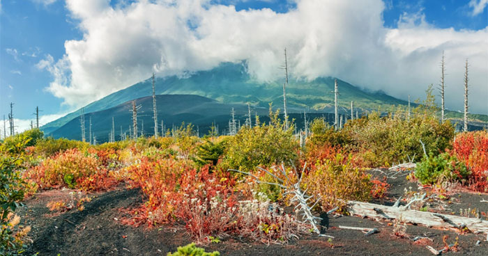 Chiêm ngưỡng 10 ngọn núi lửa đẹp nhất ở Nga
