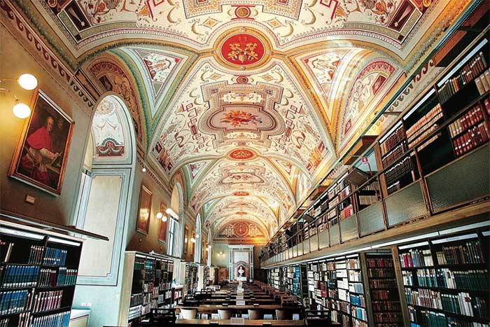Chiêm ngưỡng những thư viện sách quý lớn trên thế giới