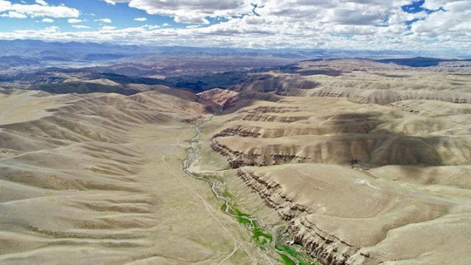 Chiêm ngưỡng rừng đất Zanda độc đáo ở Tây Tạng