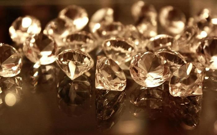 Chiến dịch quảng cáo đỉnh cao khiến kim cương trở thành món trang sức khiến phụ nữ ao ước