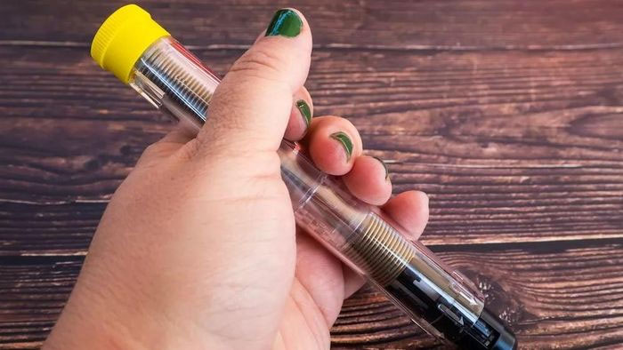 Chứng minh EpiPen trở nên độc hại trong vũ trụ, học sinh tiểu học Canada đã dạy NASA một bài học