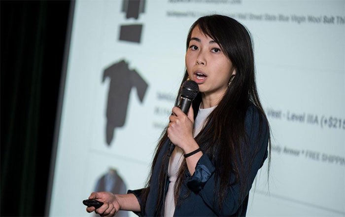 Cô gái gốc Việt chế tạo áo khoác thời trang chống đạn giá rẻ đầu tiên trên thế giới