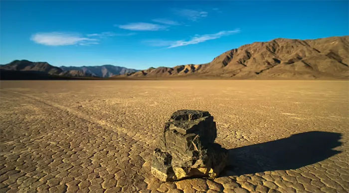 Có gì bên trong Thung lũng Chết: chảo lửa nóng nhất Trái đất, lập đỉnh 54 độ C?