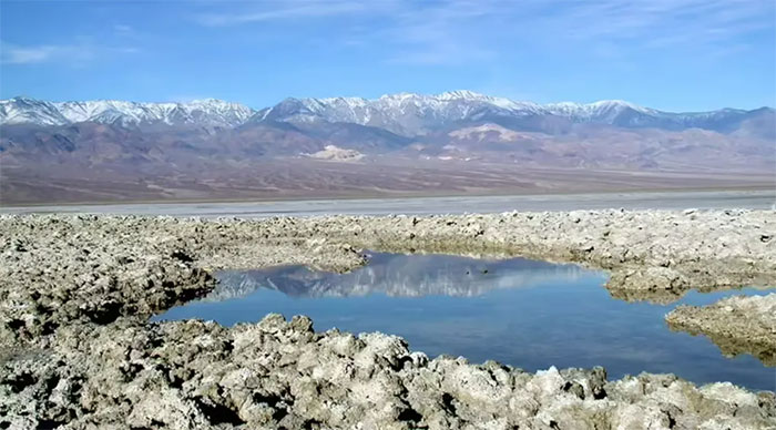 Có gì bên trong Thung lũng Chết: chảo lửa nóng nhất Trái đất, lập đỉnh 54 độ C?