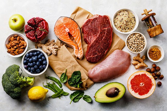 Có những nguy cơ sức khỏe nào nếu bạn ăn quá nhiều protein?
