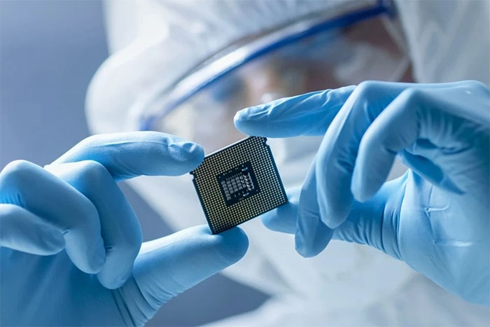 Dát kim cương lên chip bán dẫn để tăng độ bền