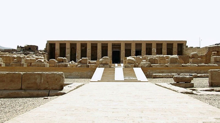 Đâu là thủ đô đầu tiên của Ai Cập cổ đại?