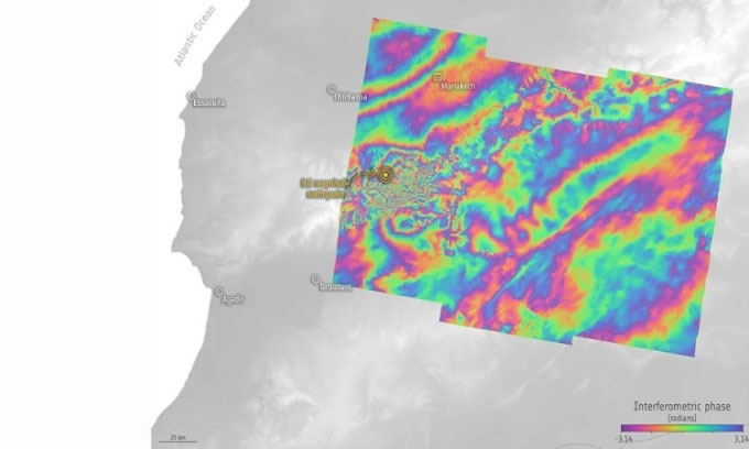 Động đất ở Marocco khiến mặt đất xê dịch 15cm