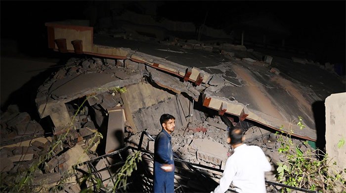 Động đất tại Pakistan: Thương vong đã vượt con số 300 người