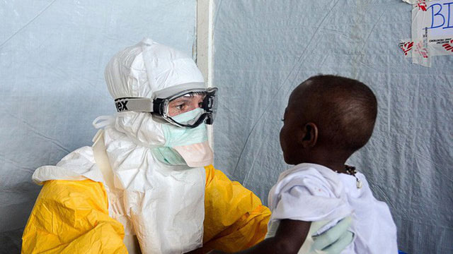 Đột phá: Các nhà khoa học tuyên bố đã chữa được Ebola