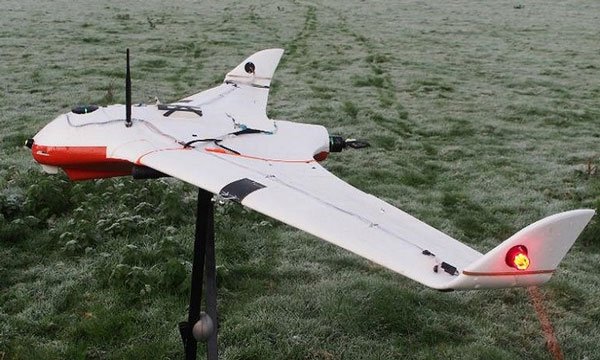 Dùng drone phóng điện vào mây để gây mưa