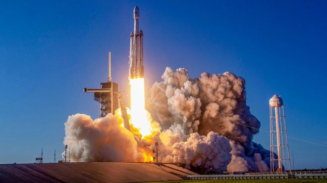 Elon Musk thử nghiệm phóng tên lửa khó nhất từ trước đến nay, phát sóng trực tiếp trên YouTube