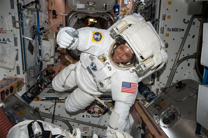 Gian nan con đường trở thành phi hành gia của NASA