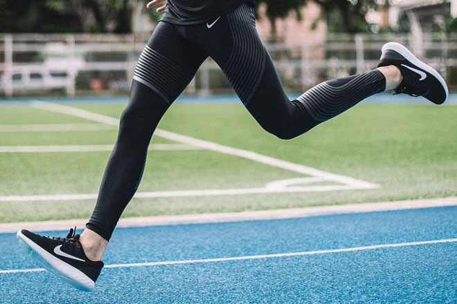 Giày chạy có thực sự giúp giảm chấn thương và nâng cao hiệu quả tập luyện?