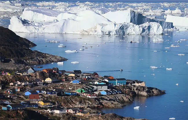Greenland mất gần 200 tỷ tấn băng trong một tháng